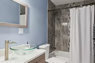 903 N Homan Ave., Chicago, IL 60651 - Photo 12