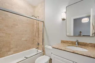 1359 W Fullerton Ave, Chicago, IL 60614 - Photo 26