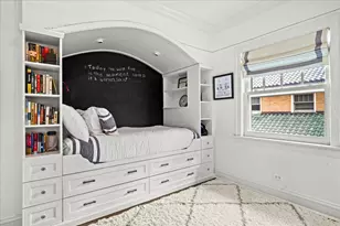 121 Robsart Rd, Kenilworth, IL 60043 - Photo 28