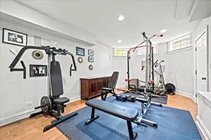 121 Robsart Rd, Kenilworth, IL 60043 - Photo 36