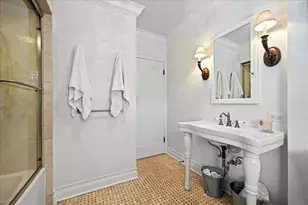 121 Robsart Rd, Kenilworth, IL 60043 - Photo 30