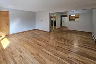 [Address not provided], Oak Park, IL 60302 - Photo 2