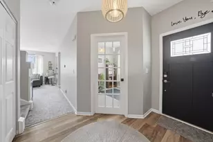 1819 S Wentworth Cir, Romeoville, IL 60446 - Photo 4