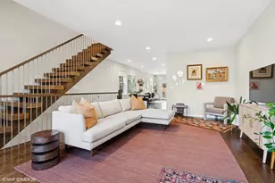 3331 W Crystal St, Chicago, IL 60651 - Photo 2