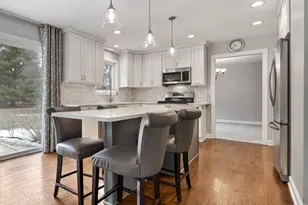 4910 Taffy Ct, Richmond, IL 60071 - Photo 12