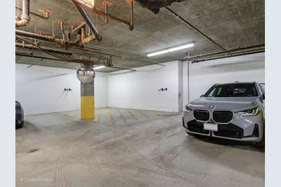 101 W Superior Street #706, Chicago, IL 60654 - Photo 24