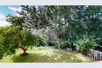 1913 Barnhill Drive, Mundelein, IL 60060 - Photo 28