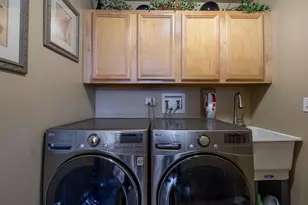 538 Harlowe Ln, Naperville, IL 60565 - Photo 20