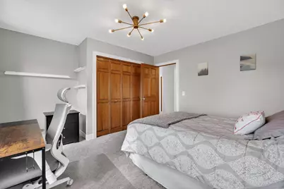 3850 E 59th Street, Davenport, IA 52807 - Photo 36