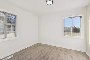 2413 Country Ln, McHenry, IL 60051 - Photo 20