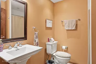 17050 Kerry Ave, Orland Park, IL 60467 - Photo 12