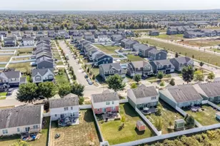 335 Snowdrop Ln, Elgin, IL 60124 - Photo 44