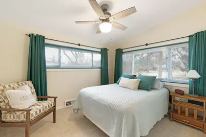 525 Mallard Lane, Deerfield, IL 60015 - Photo 16