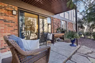 200 Brookside Ln, Willowbrook, IL 60527 - Photo 18