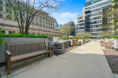 130 S Canal Street #724, Chicago, IL 60606 - Photo 20