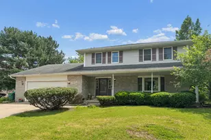 803 First St, Manhattan, IL 60442 - Photo 2