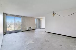 1150 E Jackson St, Lombard, IL 60148 - Photo 4