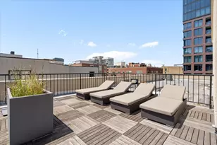 14 N Sangamon St, Chicago, IL 60607 - Photo 22