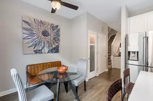 1816 S Indiana Ave, Chicago, IL 60616 - Photo 12