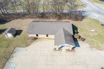 2103 W 9th Street, Mount Carroll, IL 62863 - Photo 28