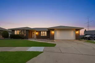 7545 Halesia Ct, Orland Park, IL 60462 - Photo 32