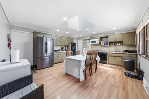 7545 Halesia Ct, Orland Park, IL 60462 - Photo 10