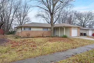 356 Waverly St, Park Forest, IL 60466 - Photo 2