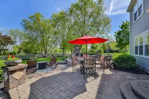 39W314 W Mallory Dr, Geneva, IL 60134 - Photo 28