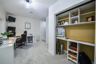 39W314 W Mallory Dr, Geneva, IL 60134 - Photo 24