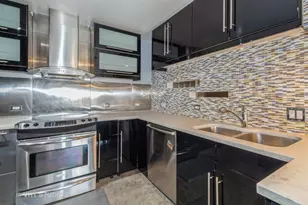 470 Fawell Blvd, Glen Ellyn, IL 60137 - Photo 10