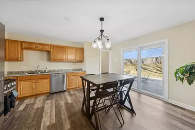 501 Newberry Drive, Streamwood, IL 60107 - Photo 8