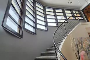 885 N 100 W, Valparaiso, IN 46385 - Photo 12