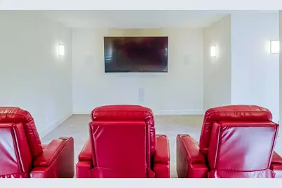 885 N 100 W, Liberty, IN 46385 - Photo 32