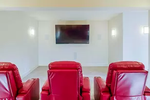 885 N 100 W, Valparaiso, IN 46385 - Photo 32