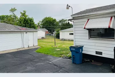 [Address not provided], Crest Hill, IL 60403 - Photo 12