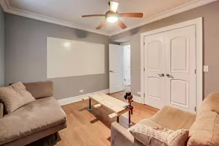 5014 S Blackstone Ave, Chicago, IL 60615 - Photo 18