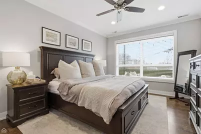 3047 N Oakley Avenue #301, Chicago, IL 60618 - Photo 16