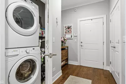 3047 N Oakley Avenue #301, Chicago, IL 60618 - Photo 24