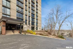 1800 7th St, East Moline, IL 61244 - Photo 2