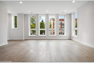 418 E Oakwood Boulevard #1, Chicago, IL 60653 - Photo 2