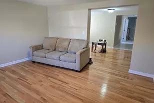 2855 W 25th Pl, Chicago, IL 60623 - Photo 6
