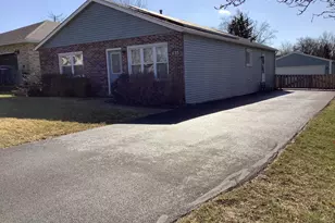 1133 Adelia St, Downers Grove, IL 60516 - Photo 2