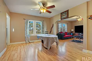 401 S Pierpont Ave, Rockford, IL 61102 - Photo 8