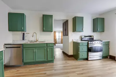 806 W Market Street, Bloomington, IL 61701 - Photo 8