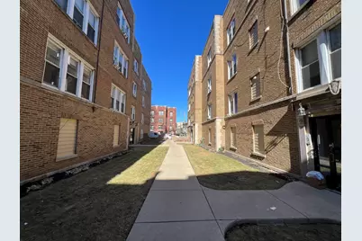 1701 1/2 W Albion Avenue #2N, Chicago, IL 60626 - Photo 1