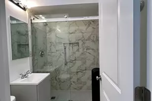1701 1/2 W Albion Ave, Chicago, IL 60626 - Photo 14