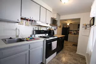 101 Oakleaf Rd, Lake in the Hills, IL 60156 - Photo 8