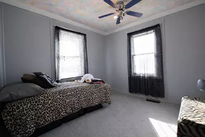 101 Oakleaf Road, Lake in the Hills, IL 60156 - Photo 14