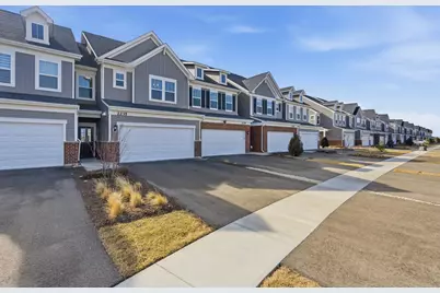 2235 Ryegrass Lane #68002, Bolingbrook, IL 60490 - Photo 2