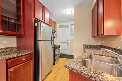 219 N Oak Park Avenue #1E, Oak Park, IL 60302 - Photo 10